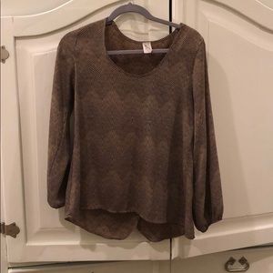 Long sleeve polyester shirt